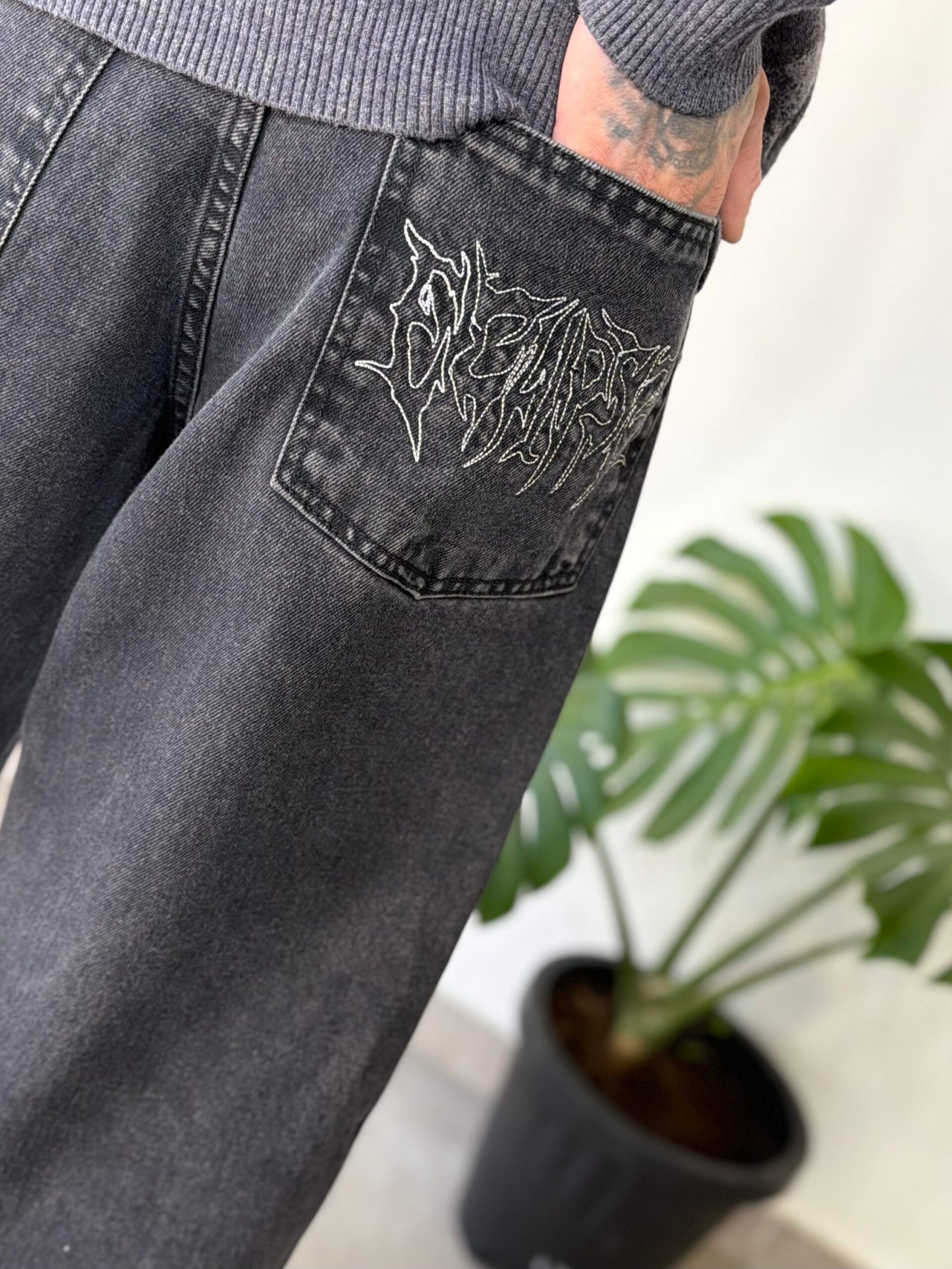 JEAN BAGGY TRAVEL