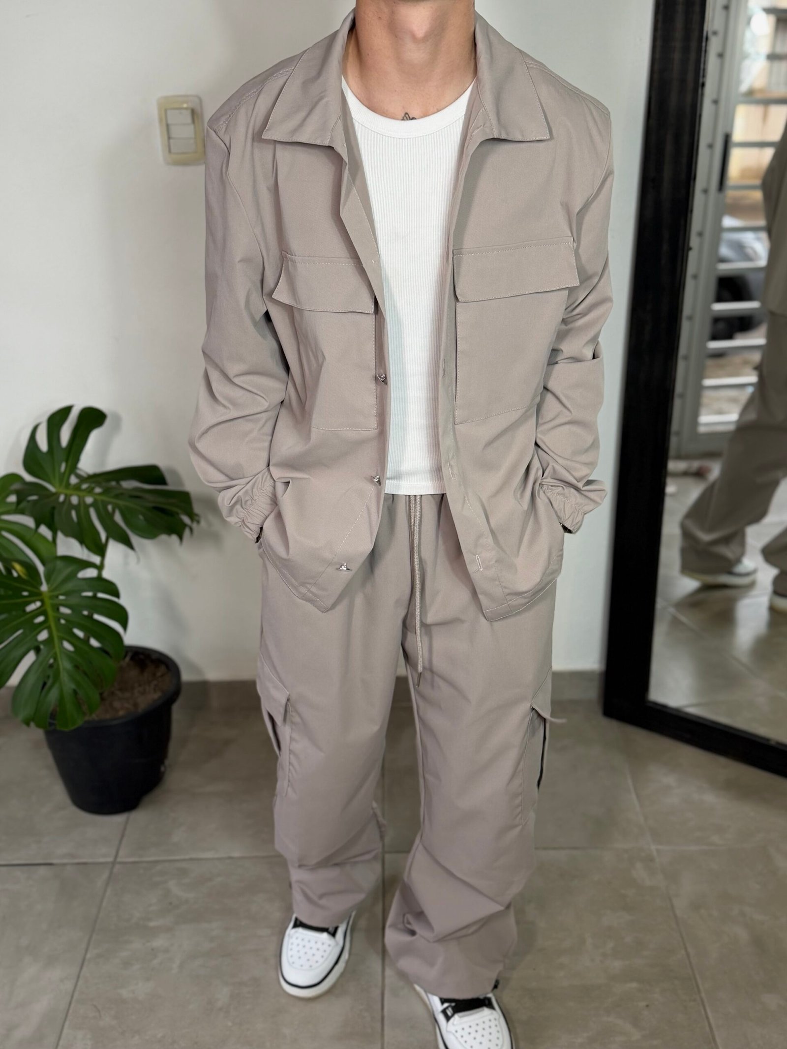 CONJUNTO BRUCE