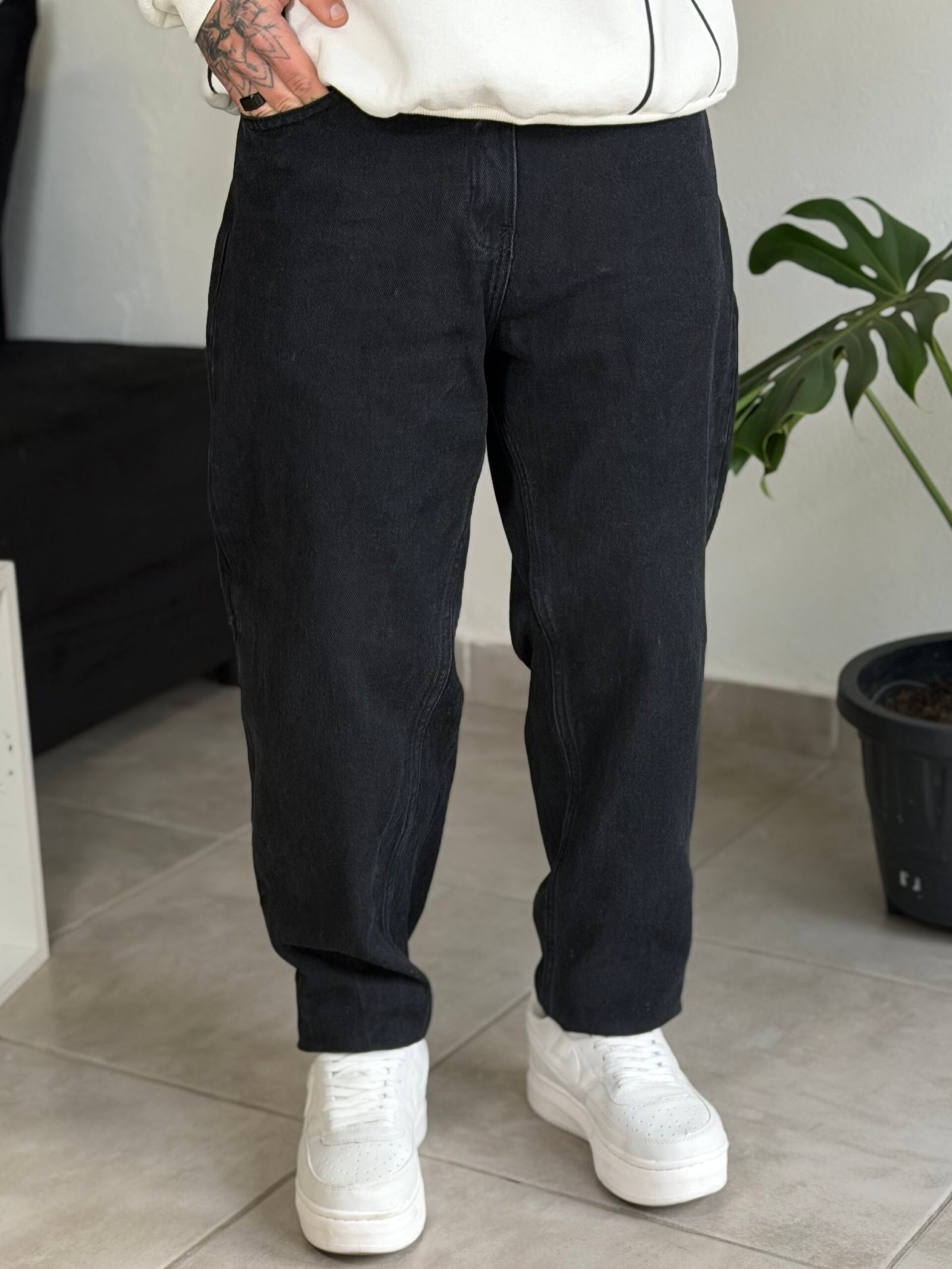 JEAN MOM